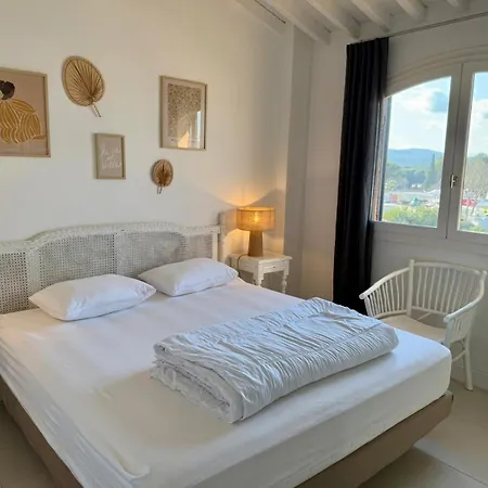 Marcogevi - Superbe Duplex Avec Vue Et Saint-tropez * Cogolin