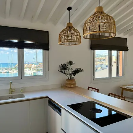 Marcogevi - Superbe Duplex Avec Vue Et Saint-tropez *